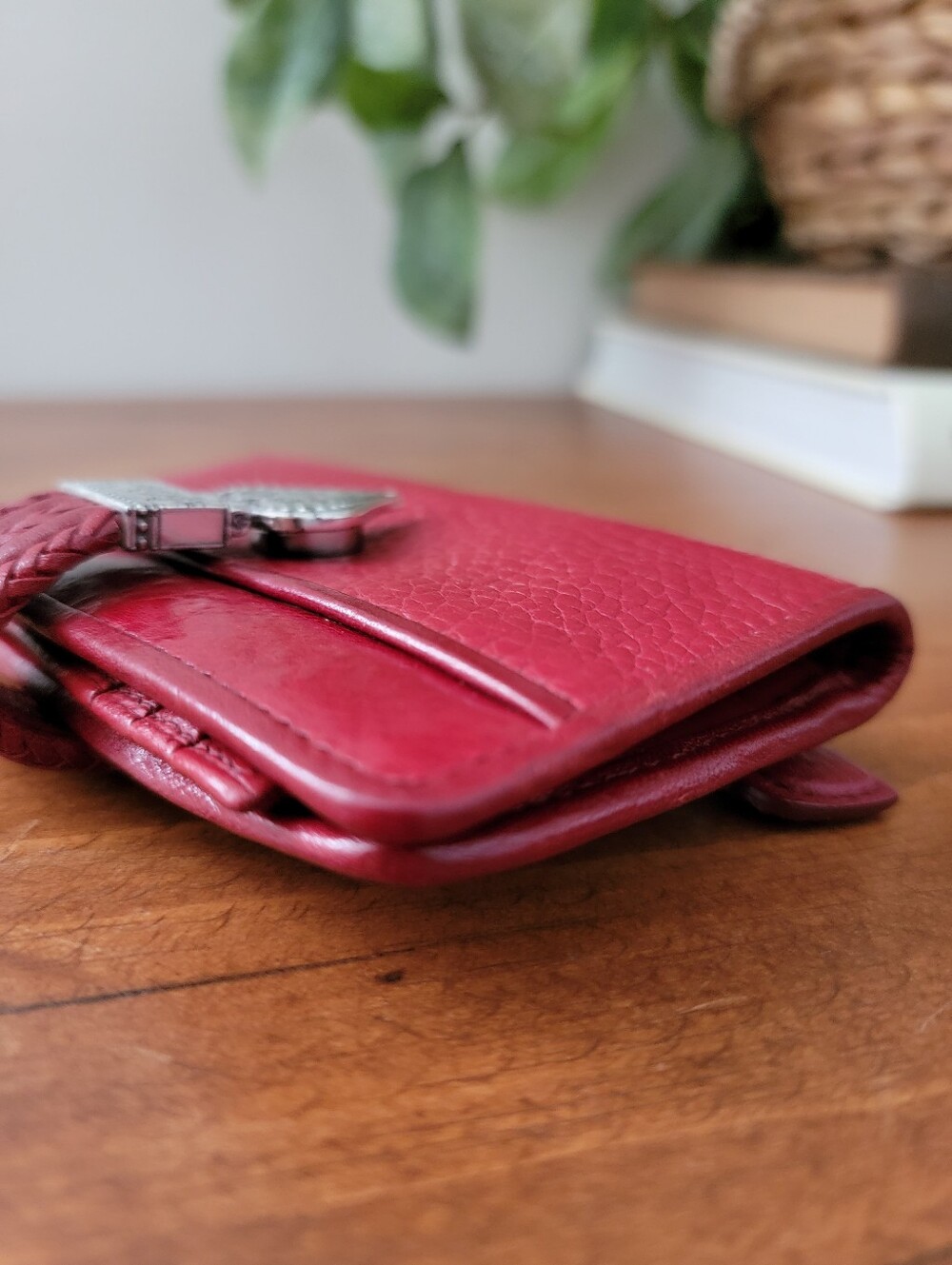 Brighton Red Pebbled Leather Bi-fold Snap Wallet - Picture 6 of 16
